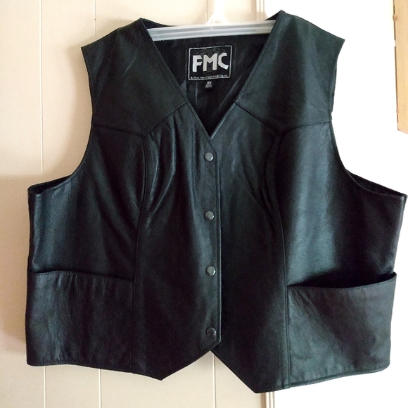 Leather Vest - Picture 1 of 2